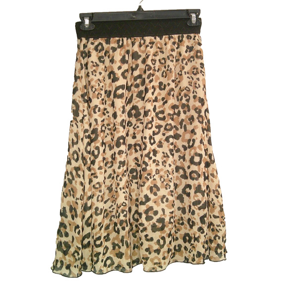 LuLaRoe Lola Women's Medium Sheer Leopard Skirt Knee Length Black Elastic Waist - Picture 7 of 9